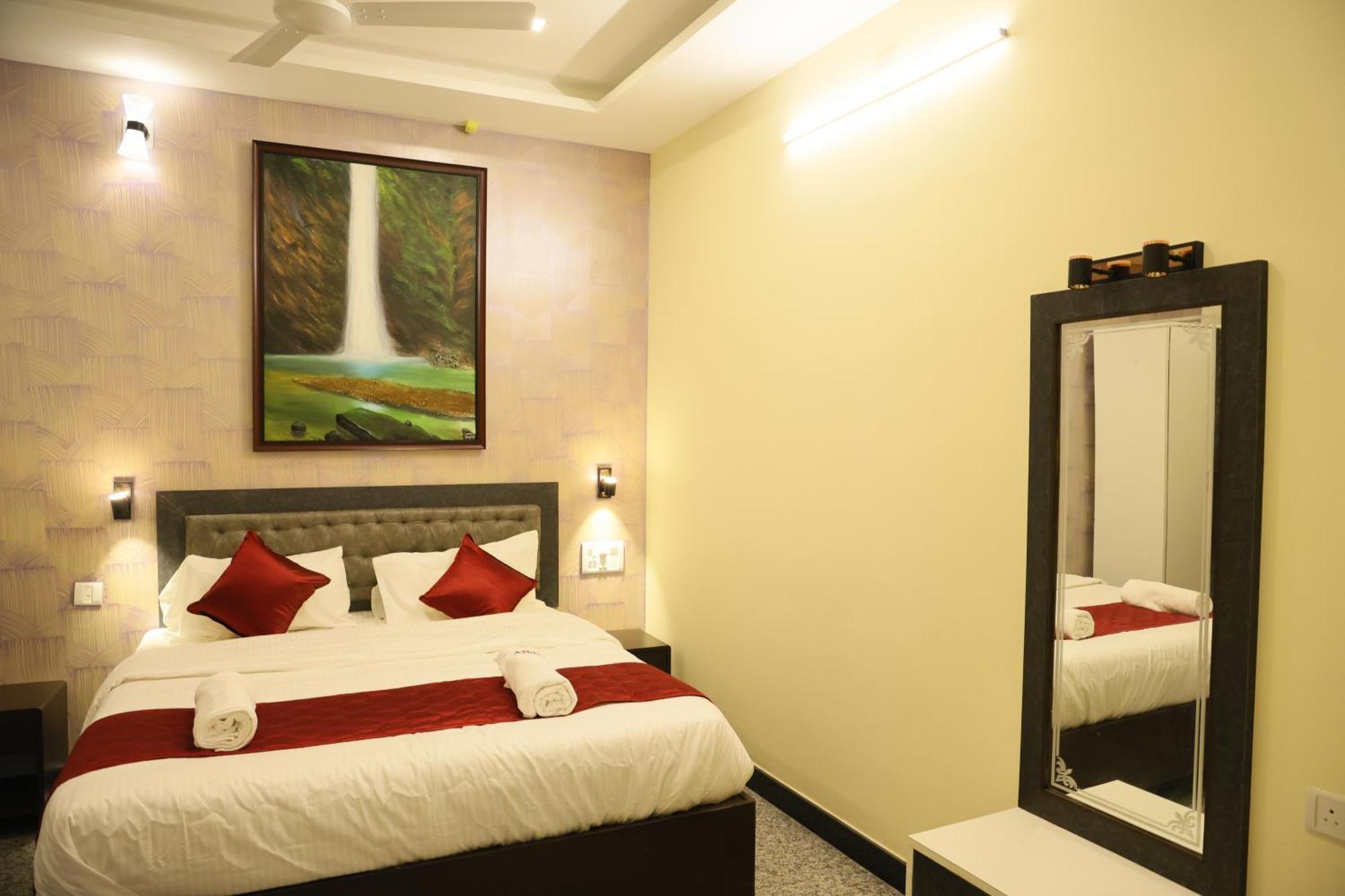 Hotel Ashlesh Маніпала Екстер'єр фото