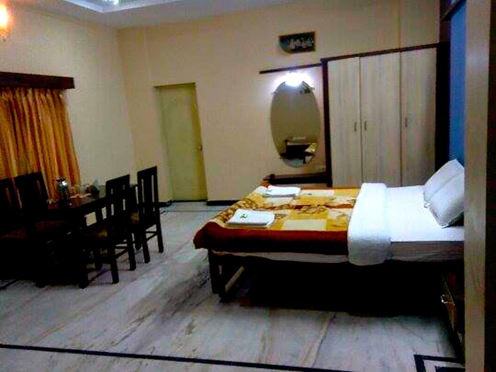 Hotel Ashlesh Маніпала Екстер'єр фото